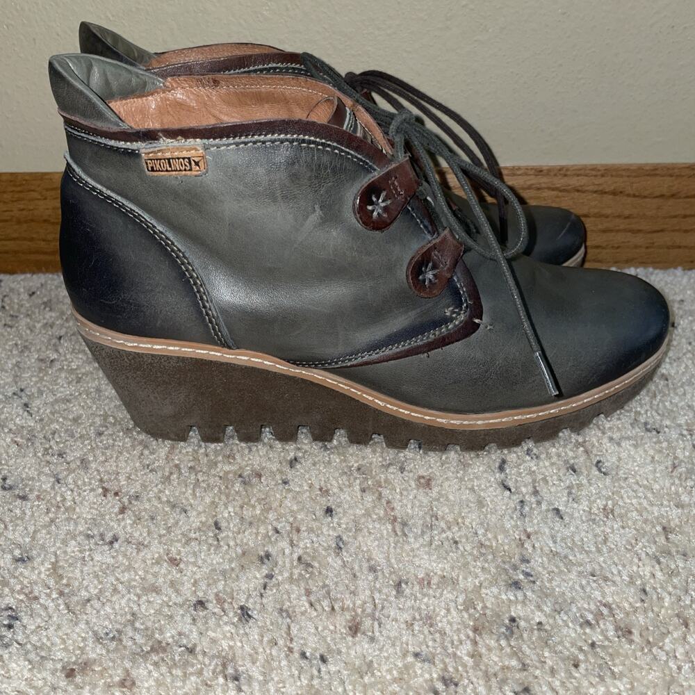 Pixolinos Wedge Laced Ankle Boots 40/10 US Sage Green Leather Brown Accent